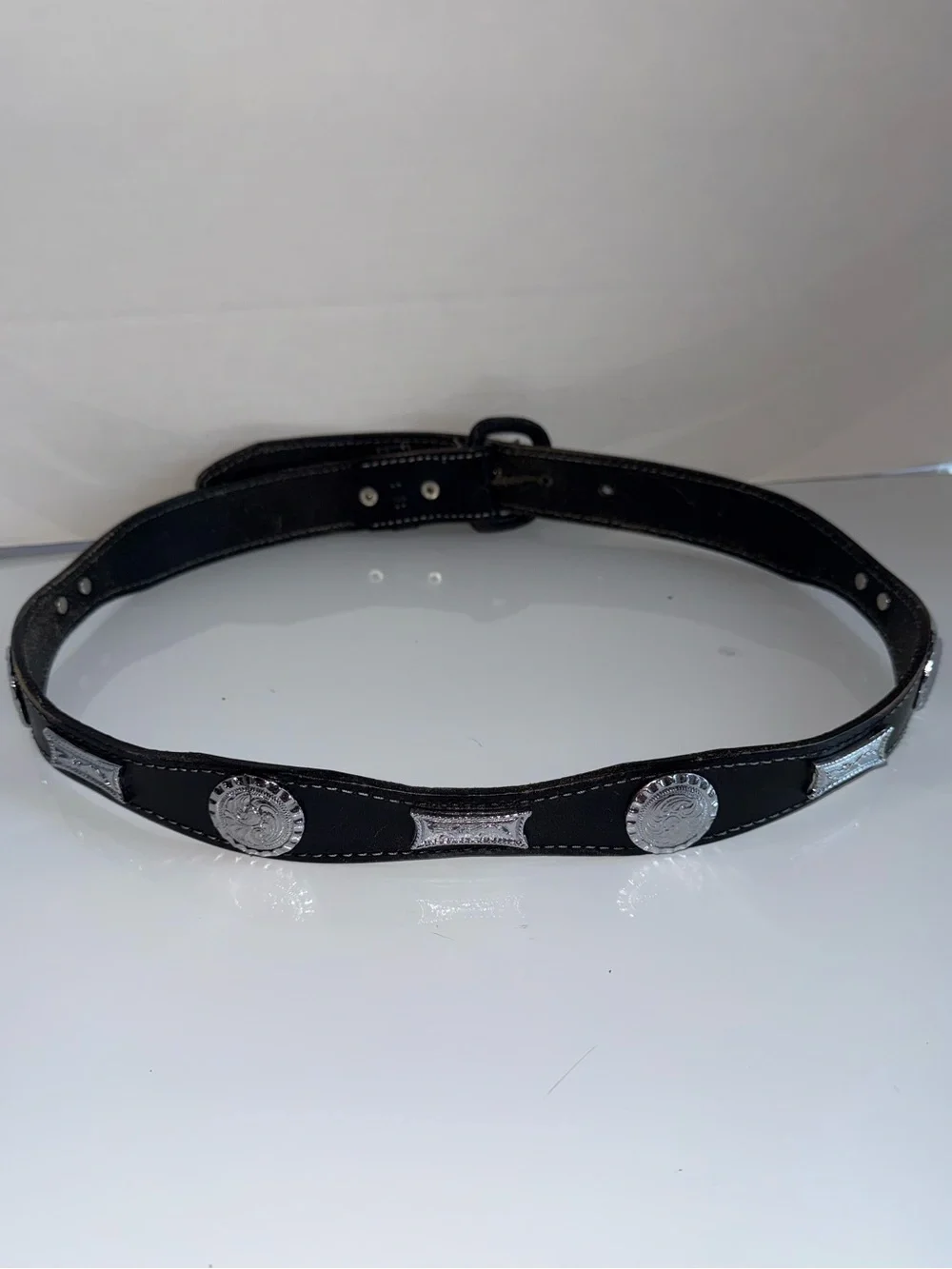 VINTAGE hand tooled leather western rodeo cowgirl belt with silver Concho 38
